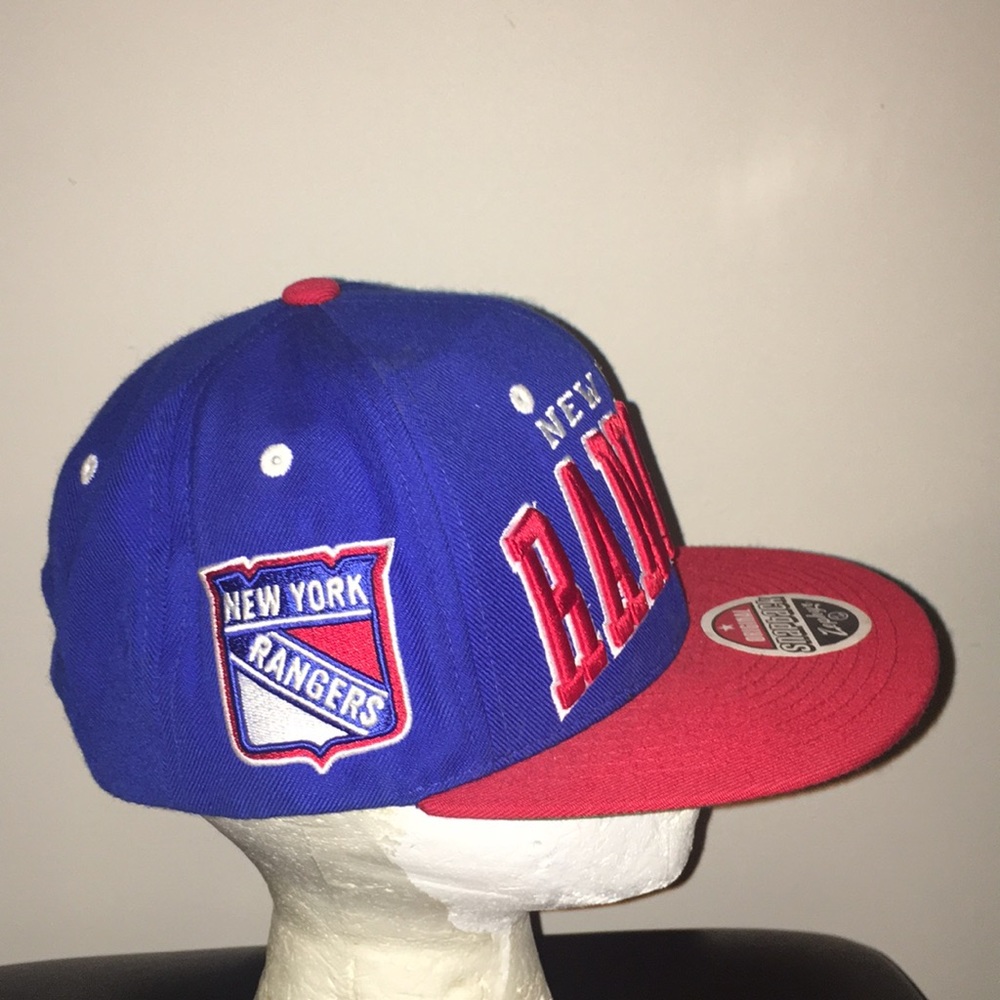 Hat - Picture 2 of 4